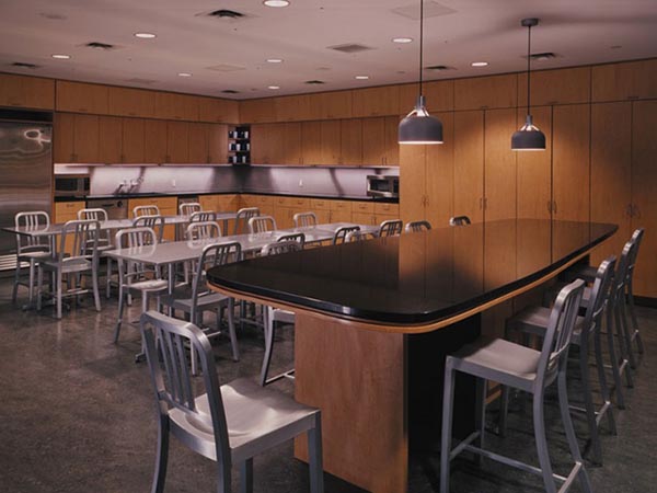 济南办公室装修设计中的色彩搭配雷区你知道吗